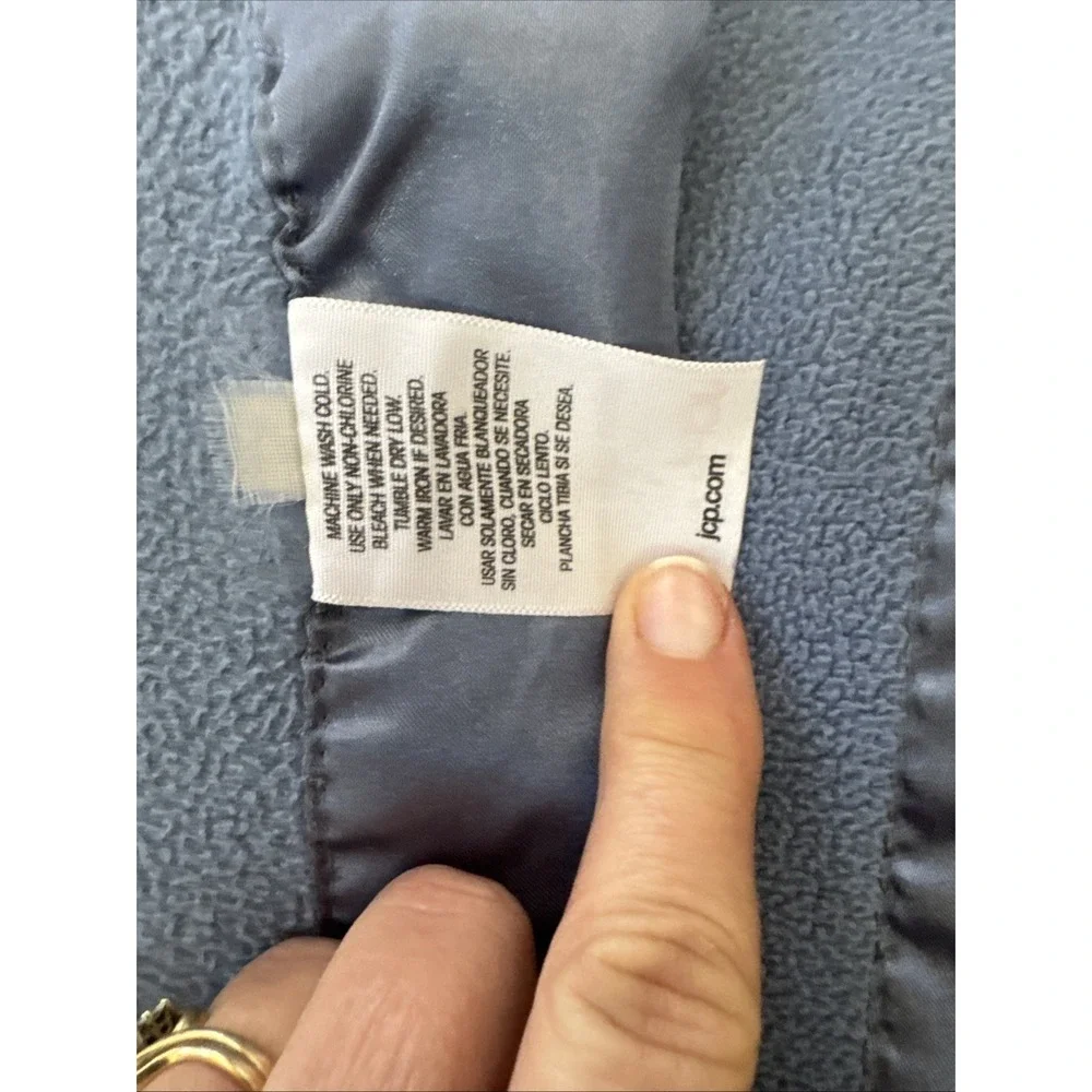 JCP Home Queen Size Satin Trim Blanket Throw EUC Blue 64 X 86